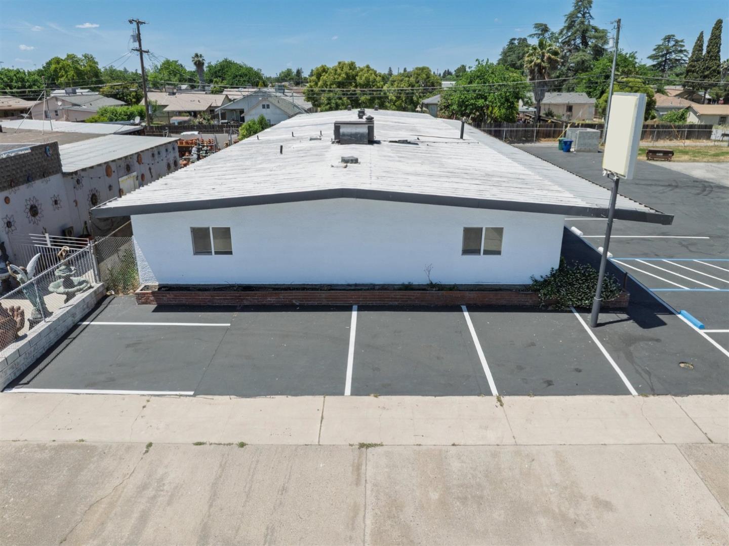 Detail Gallery Image 9 of 34 For 1312 Robertson Blvd, Chowchilla,  CA 93610 - – Beds | – Baths