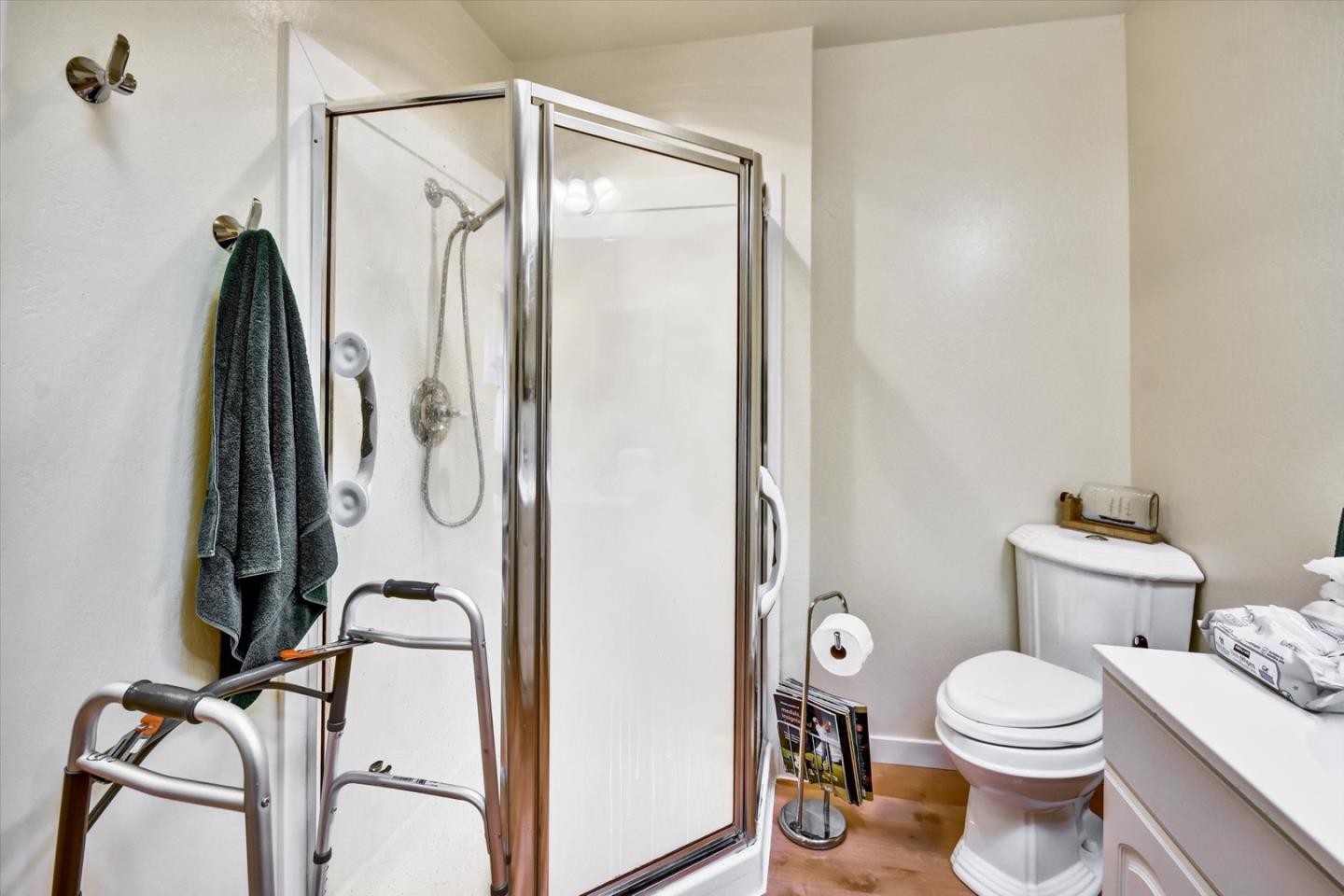 Detail Gallery Image 26 of 33 For 255 Nimitz Ave, Redwood City,  CA 94061 - 3 Beds | 2 Baths