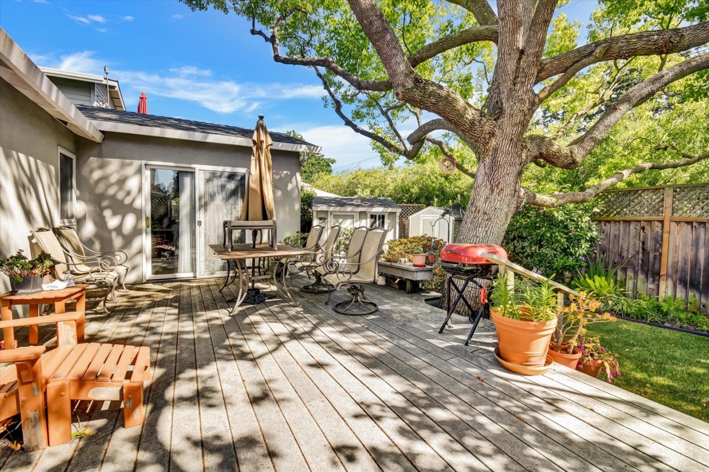 Detail Gallery Image 29 of 33 For 255 Nimitz Ave, Redwood City,  CA 94061 - 3 Beds | 2 Baths