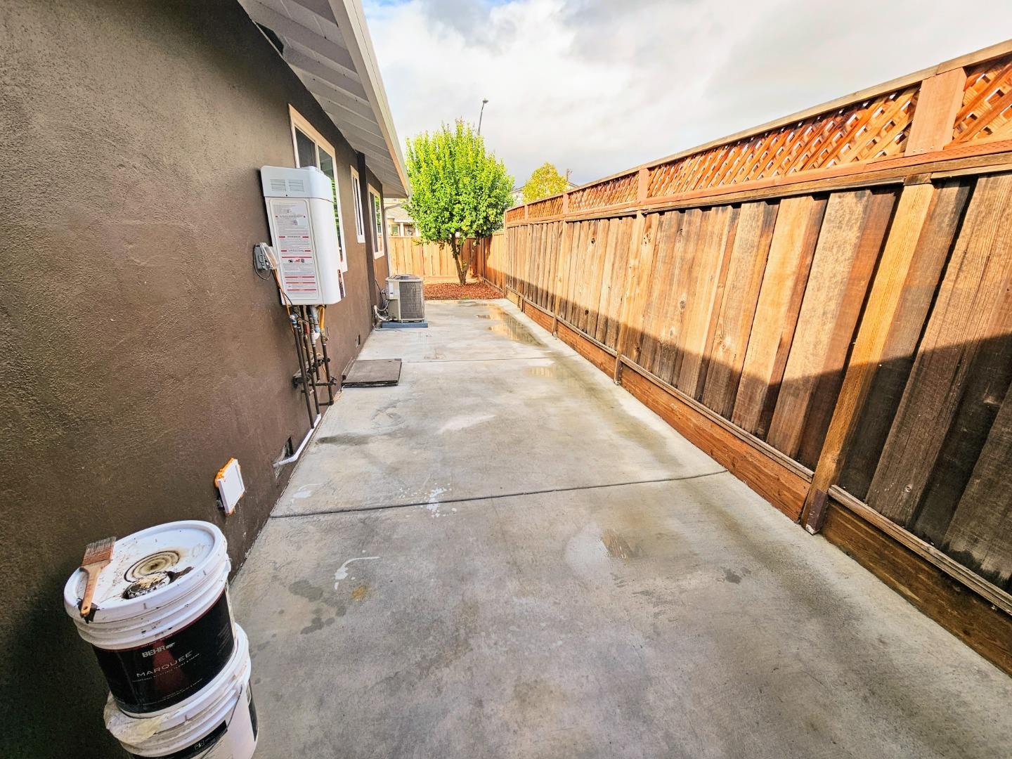 Detail Gallery Image 6 of 26 For 3516 Olsen Dr, San Jose,  CA 95117 - – Beds | – Baths
