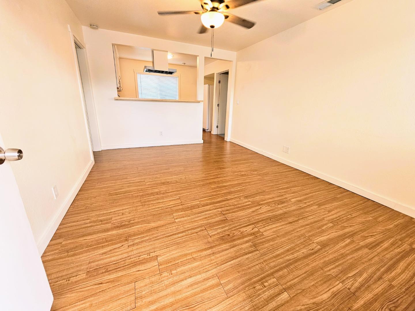 Detail Gallery Image 8 of 26 For 3516 Olsen Dr, San Jose,  CA 95117 - – Beds | – Baths
