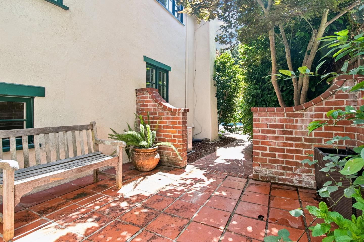 Detail Gallery Image 69 of 92 For 1716 Fulton St, Palo Alto,  CA 94303 - 4 Beds | 3/1 Baths