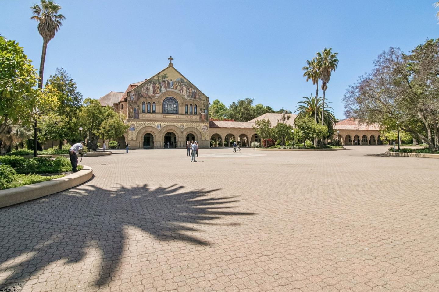 Detail Gallery Image 76 of 92 For 1716 Fulton St, Palo Alto,  CA 94303 - 4 Beds | 3/1 Baths