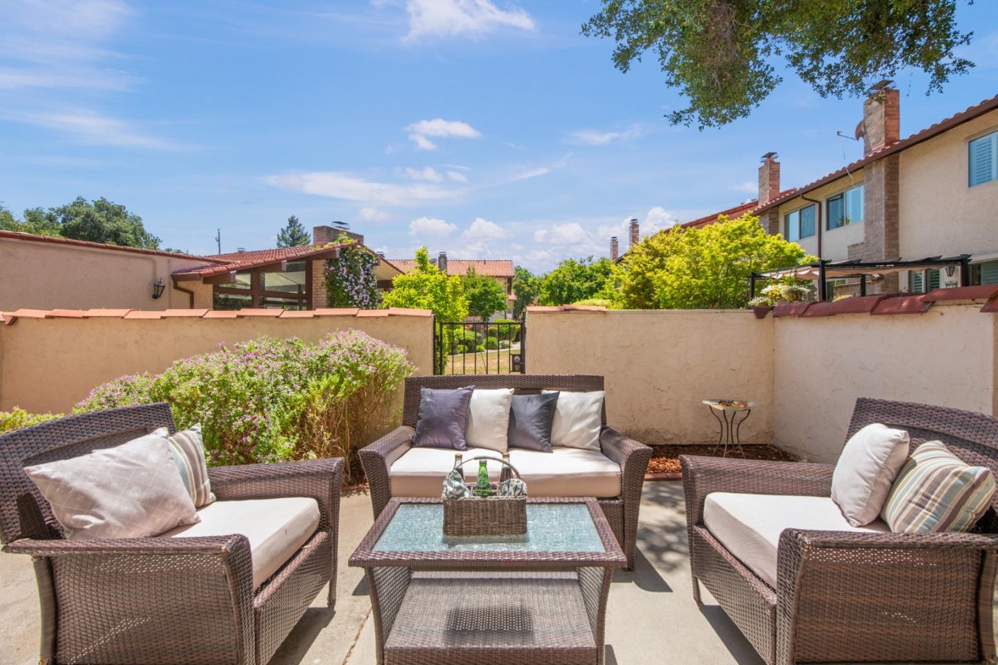 Detail Gallery Image 19 of 25 For 120 Carlton Ave #23,  Los Gatos,  CA 95032 - 3 Beds | 2/1 Baths