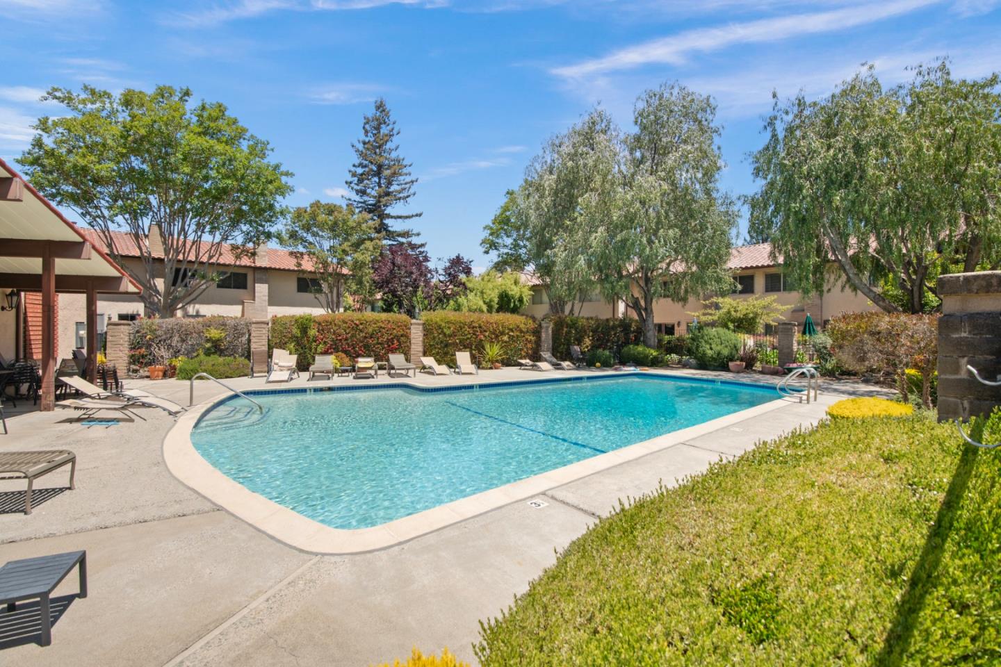 Detail Gallery Image 23 of 25 For 120 Carlton Ave #23,  Los Gatos,  CA 95032 - 3 Beds | 2/1 Baths
