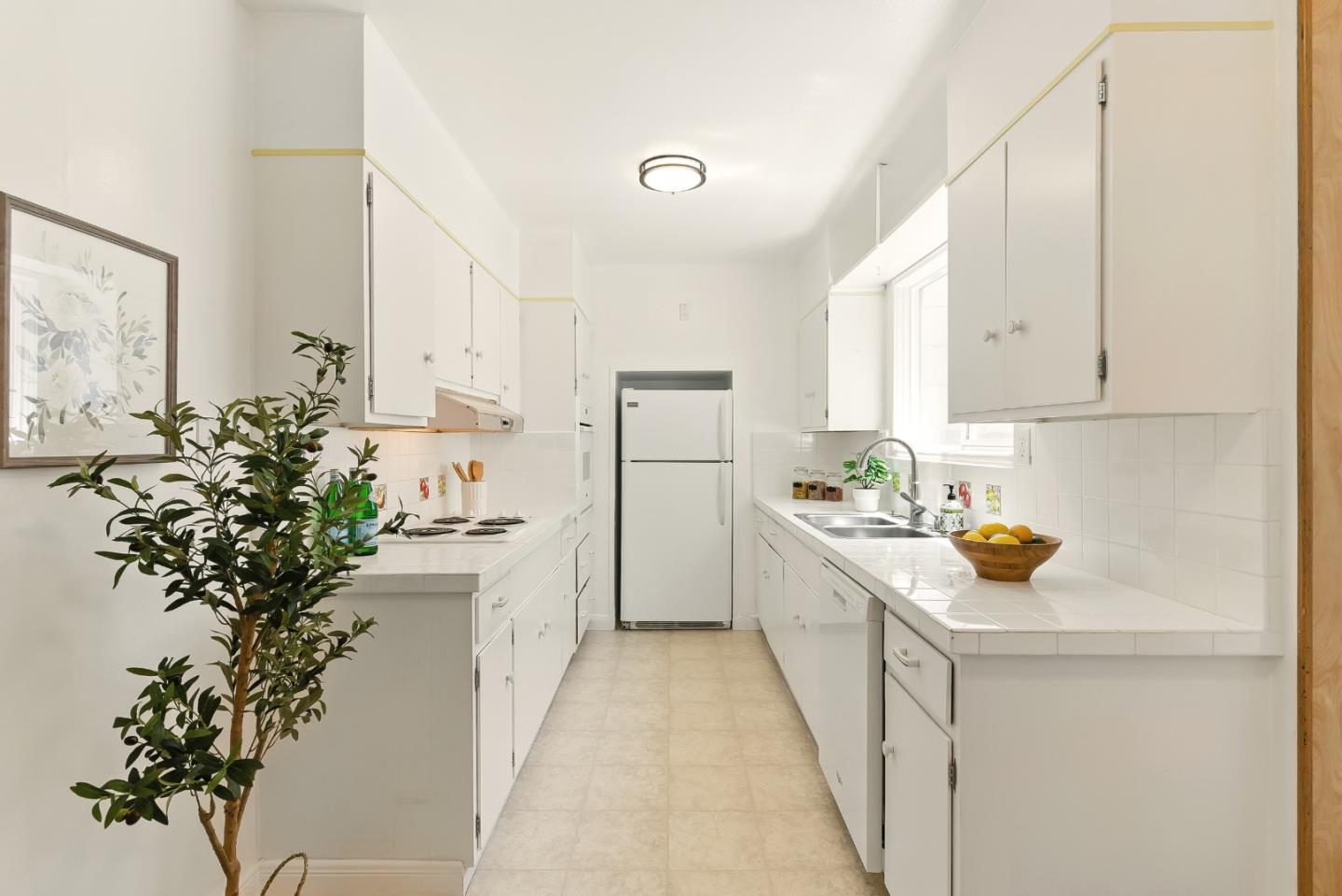 Detail Gallery Image 11 of 40 For 543 San Diego Ave, Daly City,  CA 94014 - 4 Beds | 2 Baths