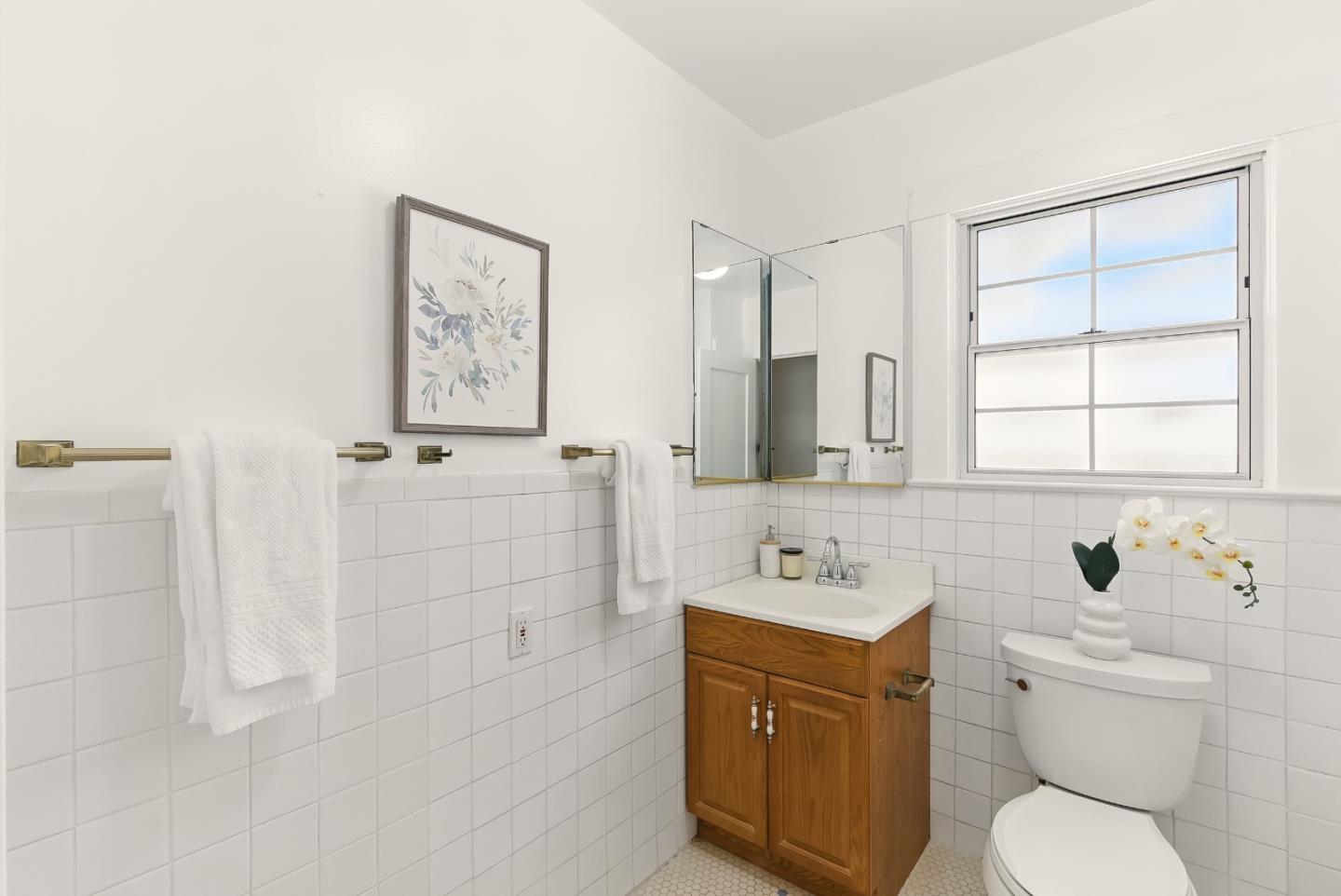 Detail Gallery Image 16 of 40 For 543 San Diego Ave, Daly City,  CA 94014 - 4 Beds | 2 Baths