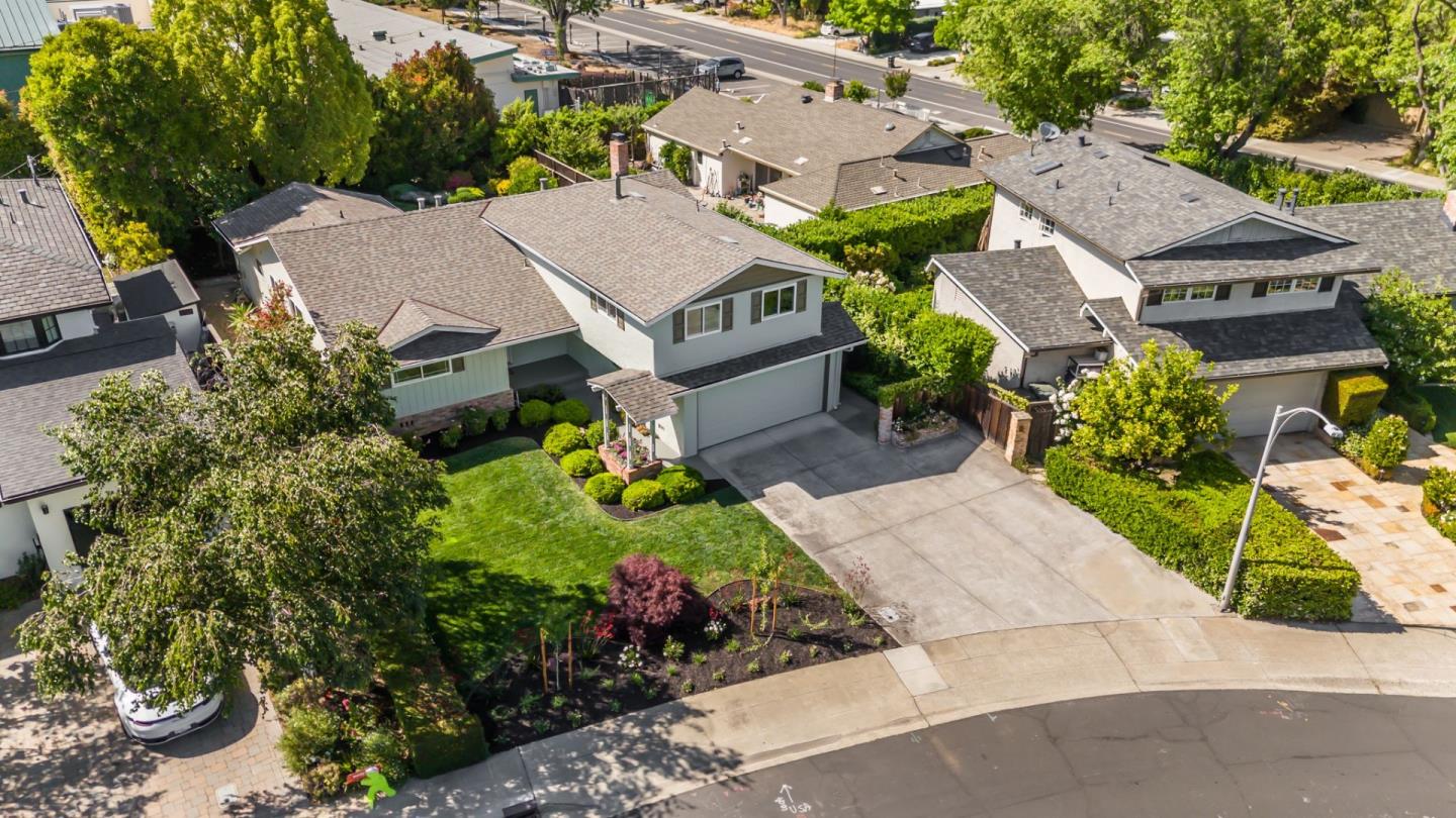 Detail Gallery Image 29 of 35 For 3520 Greer Rd, Palo Alto,  CA 94303 - 4 Beds | 2/1 Baths