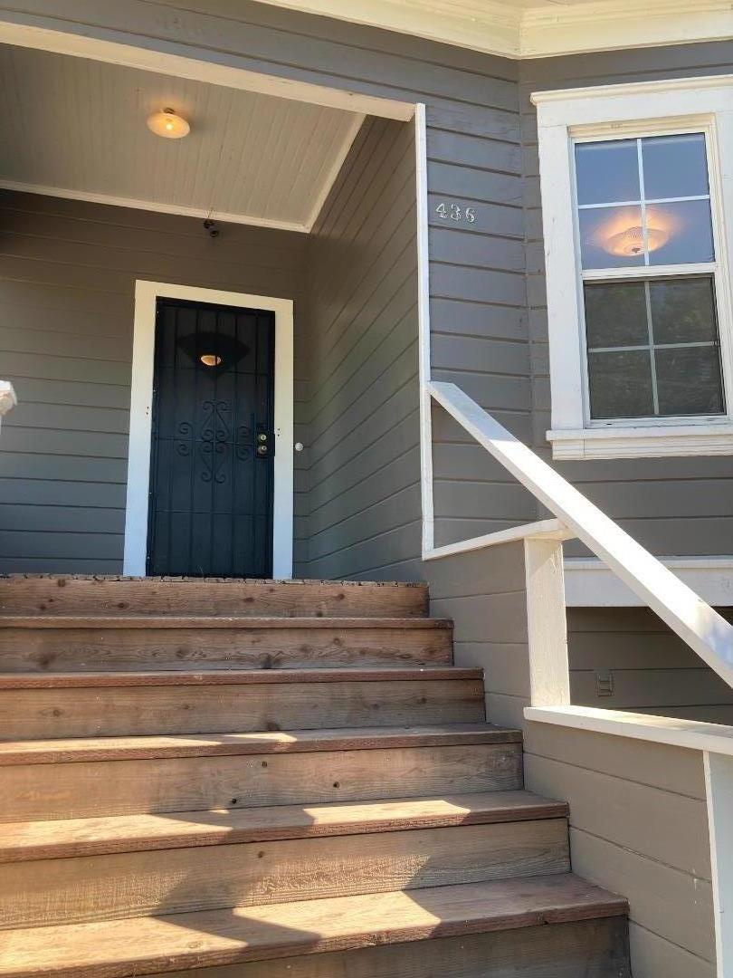 Detail Gallery Image 3 of 43 For 436 W Worth St, Stockton,  CA 95206 - 2 Beds | 1 Baths