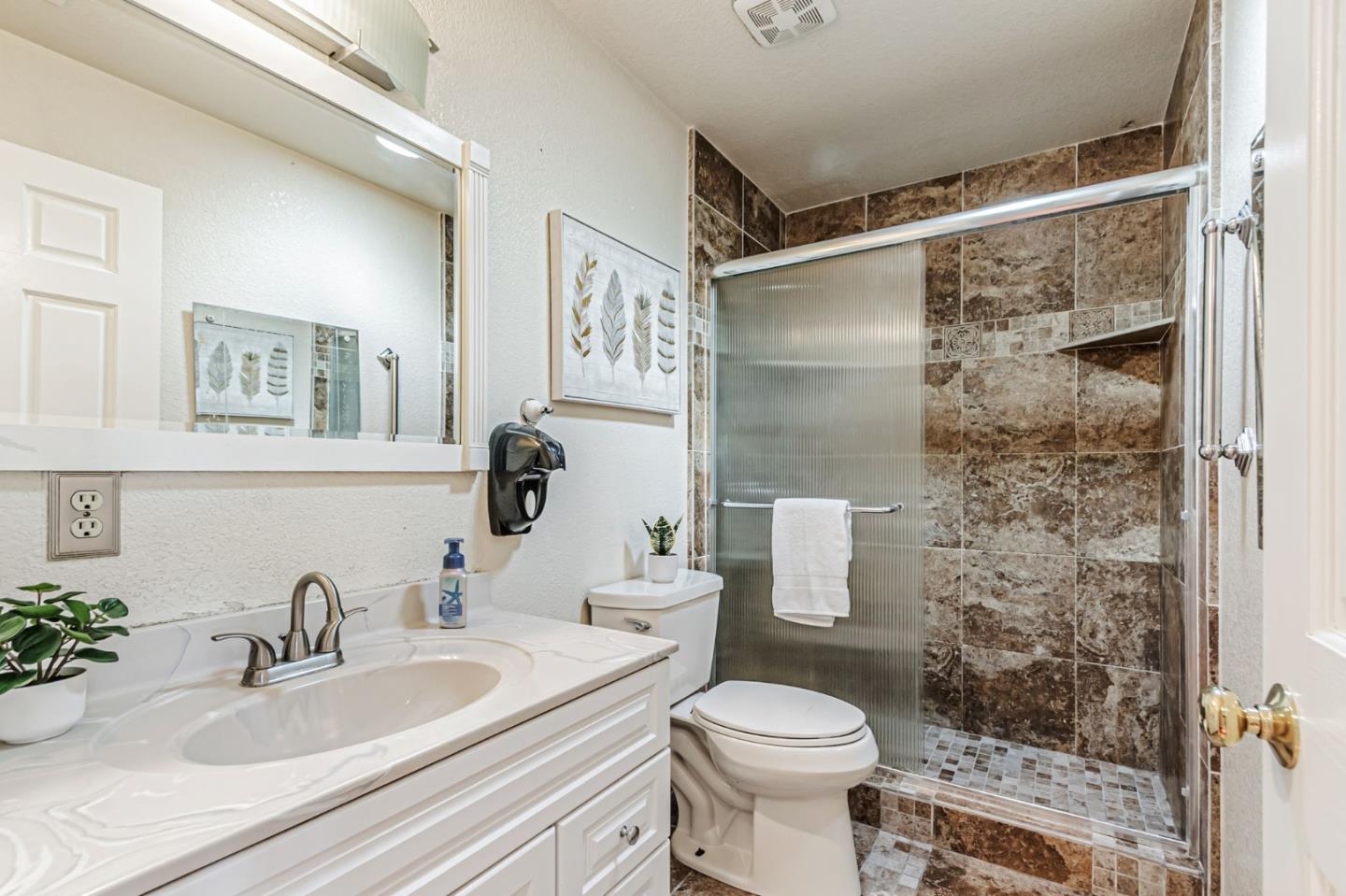 Detail Gallery Image 21 of 44 For 64 Azucar Ave, San Jose,  CA 95111 - 4 Beds | 3 Baths