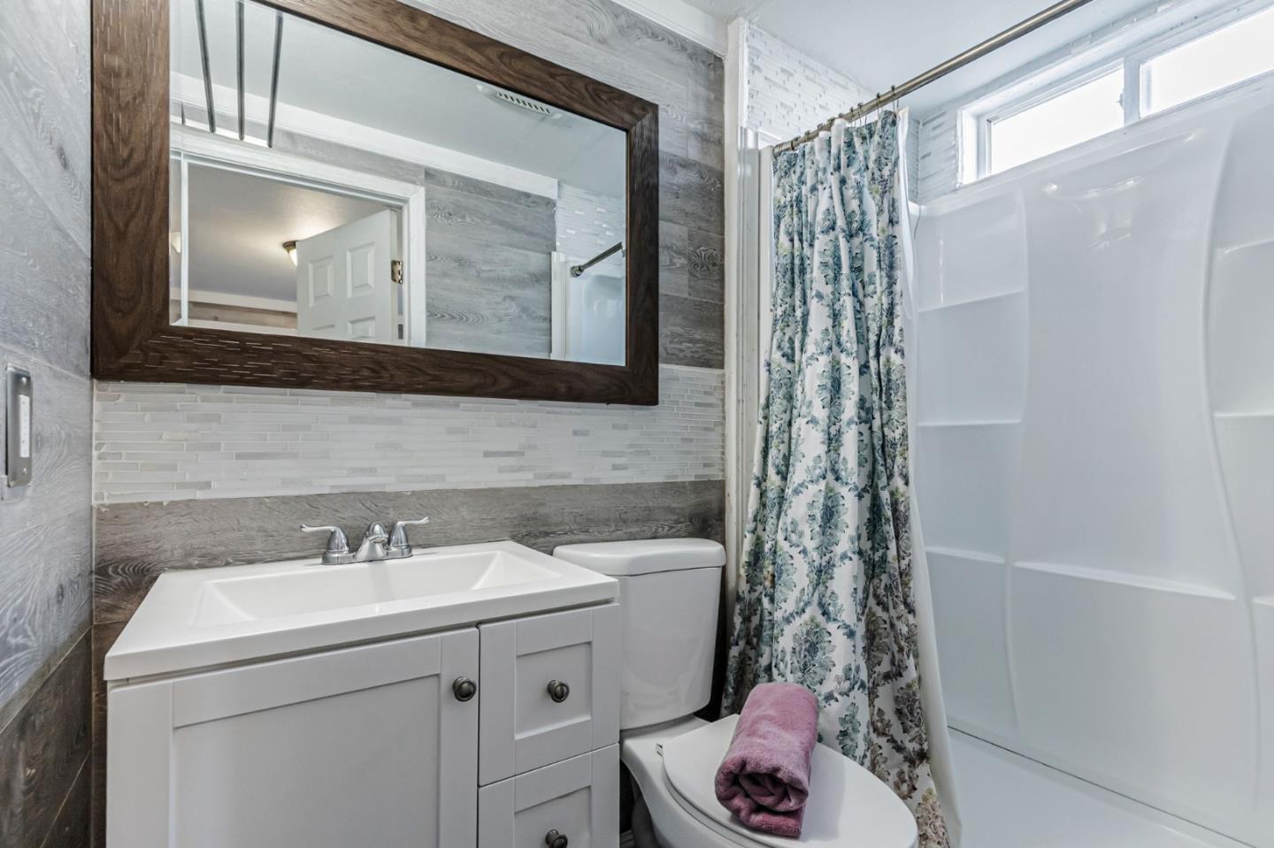 Detail Gallery Image 24 of 44 For 64 Azucar Ave, San Jose,  CA 95111 - 4 Beds | 3 Baths