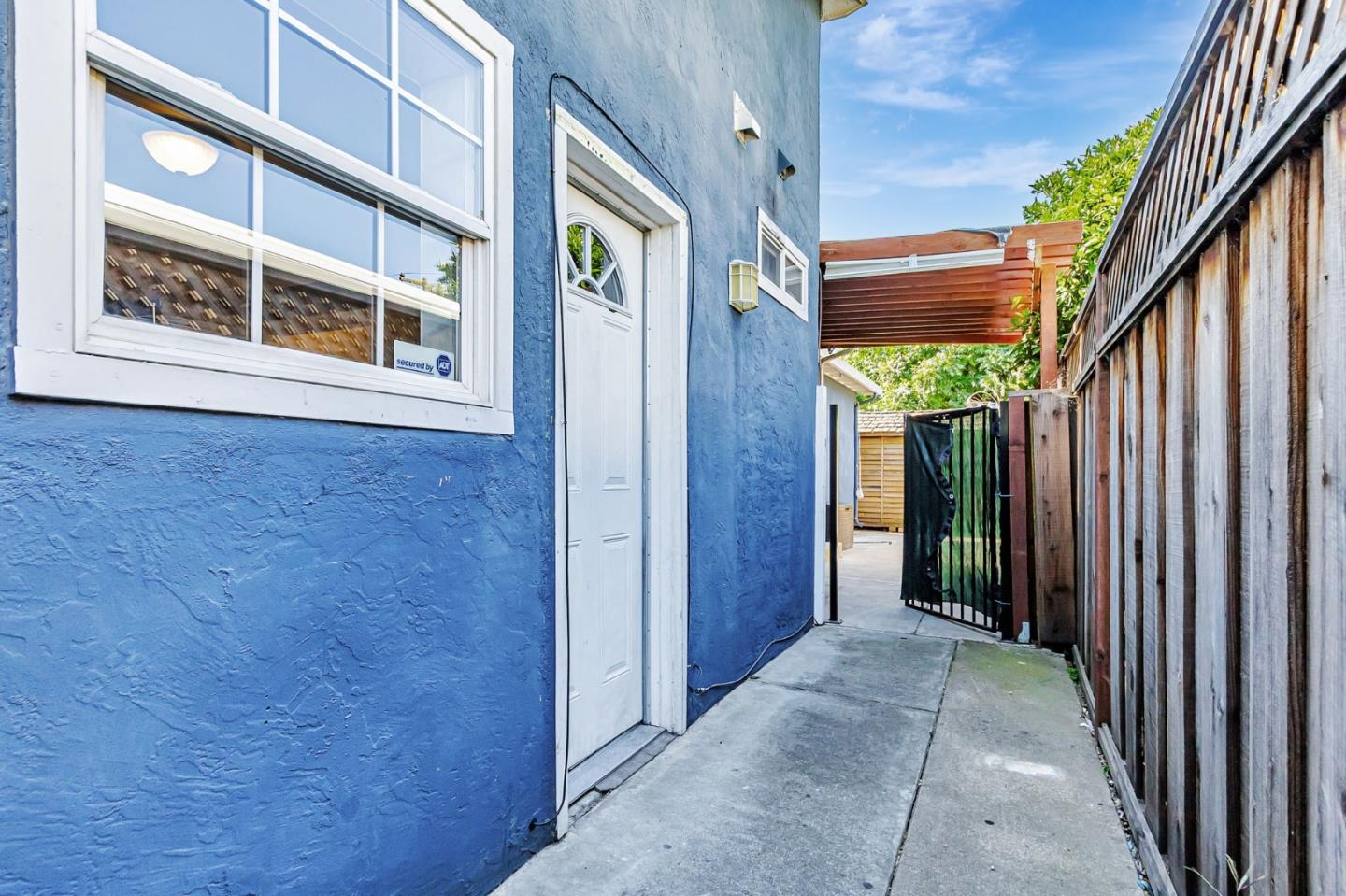 Detail Gallery Image 35 of 44 For 64 Azucar Ave, San Jose,  CA 95111 - 4 Beds | 3 Baths