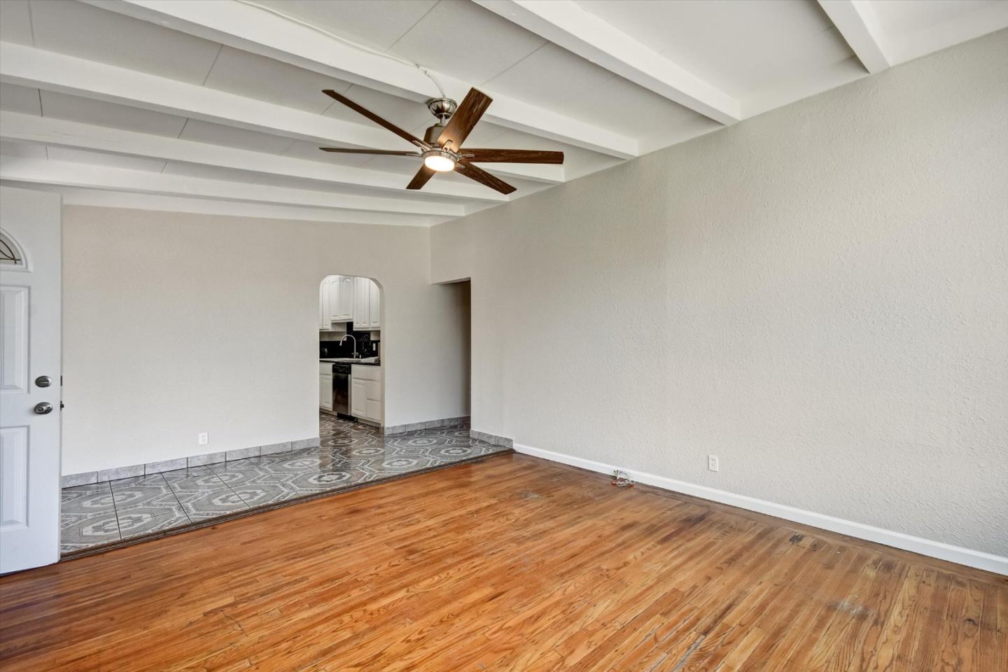 Detail Gallery Image 7 of 30 For 13831 Highwood Dr, San Jose,  CA 95127 - 3 Beds | 1 Baths