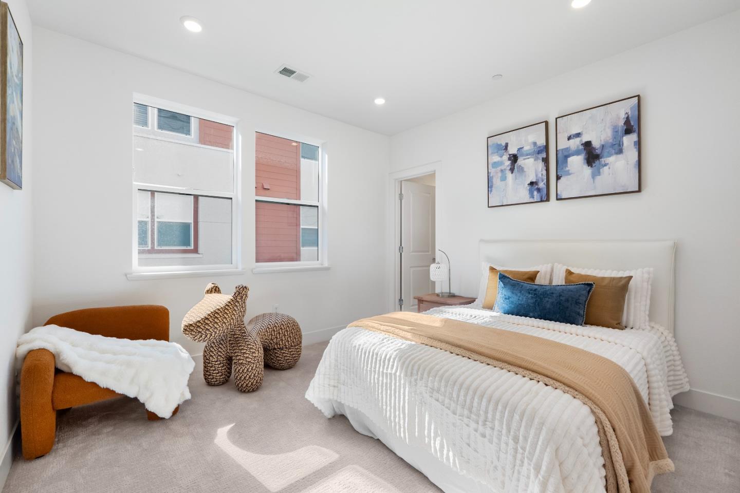 Detail Gallery Image 14 of 37 For 2930 Boyter Pl #112,  Santa Clara,  CA 95051 - 2 Beds | 2/1 Baths