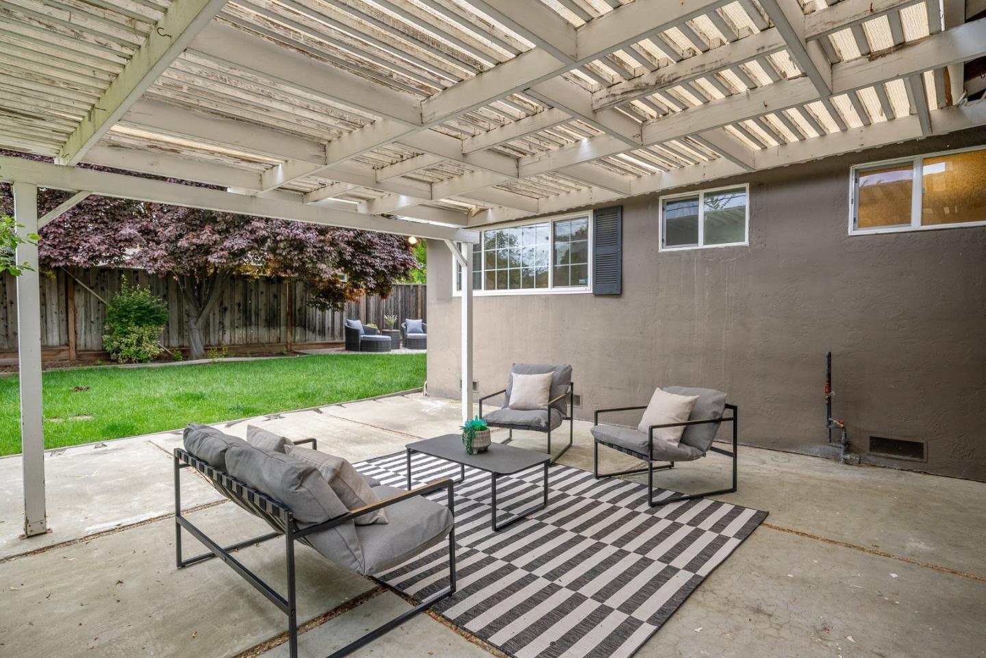 Detail Gallery Image 38 of 45 For 2359 Briarwood Dr, San Jose,  CA 95125 - 3 Beds | 2 Baths