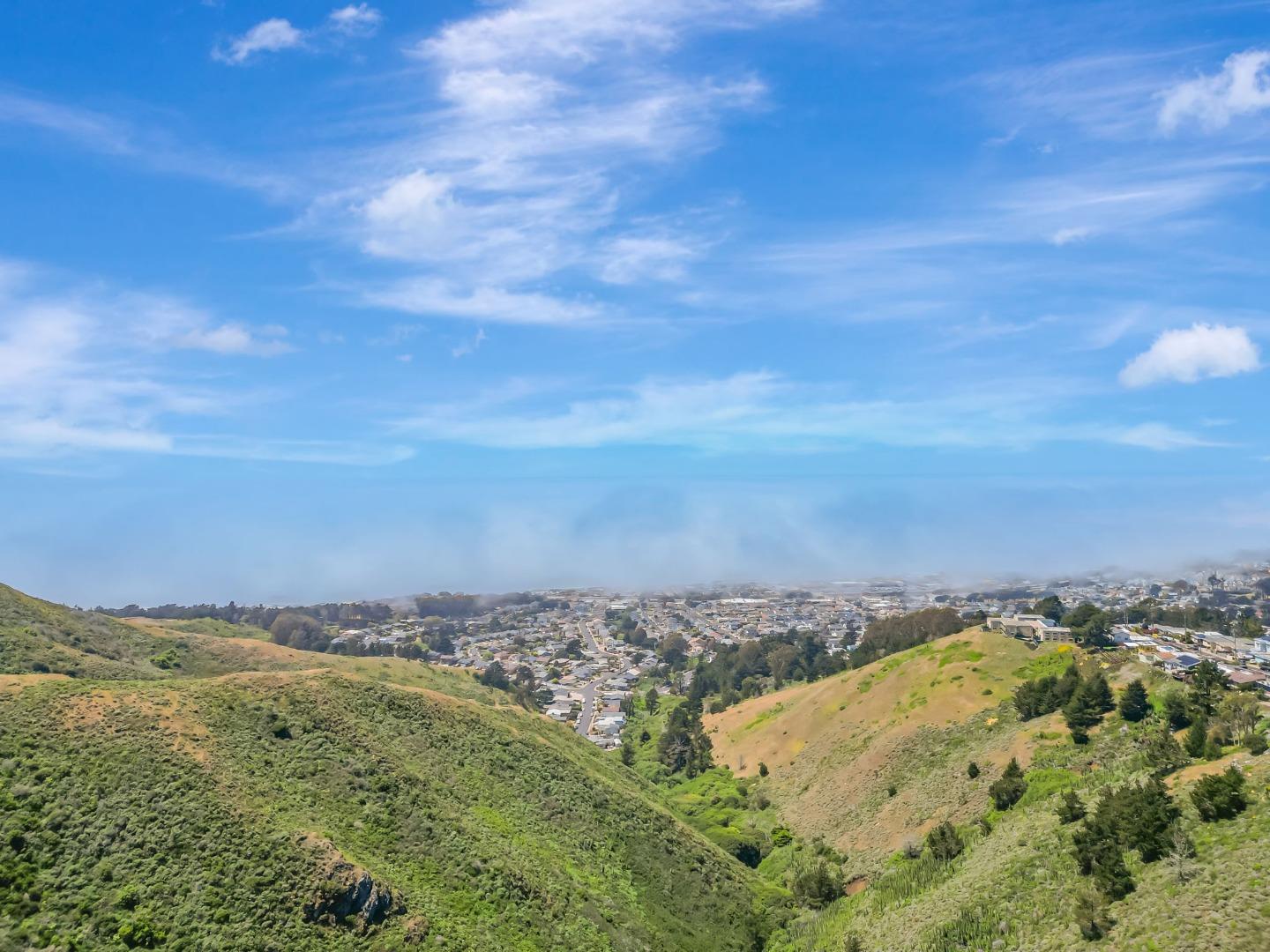 Detail Gallery Image 40 of 74 For 720 Lockhaven Dr, Pacifica,  CA 94044 - 4 Beds | 2 Baths