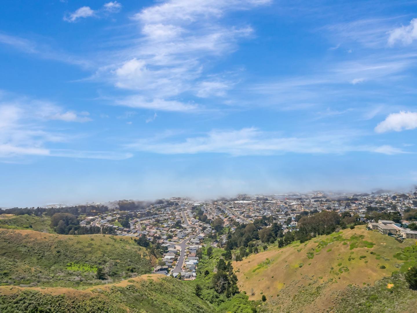 Detail Gallery Image 41 of 74 For 720 Lockhaven Dr, Pacifica,  CA 94044 - 4 Beds | 2 Baths