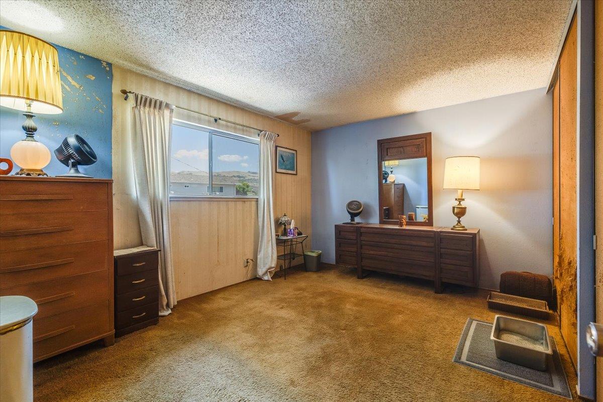 Detail Gallery Image 14 of 26 For 2074 Ashwood Ln, San Jose,  CA 95132 - 5 Beds | 2/1 Baths