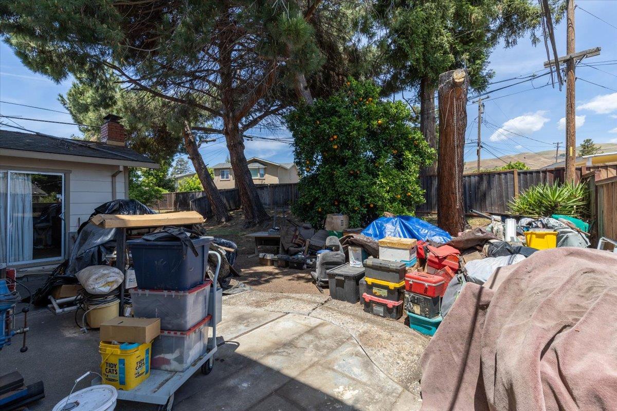 Detail Gallery Image 26 of 26 For 2074 Ashwood Ln, San Jose,  CA 95132 - 5 Beds | 2/1 Baths
