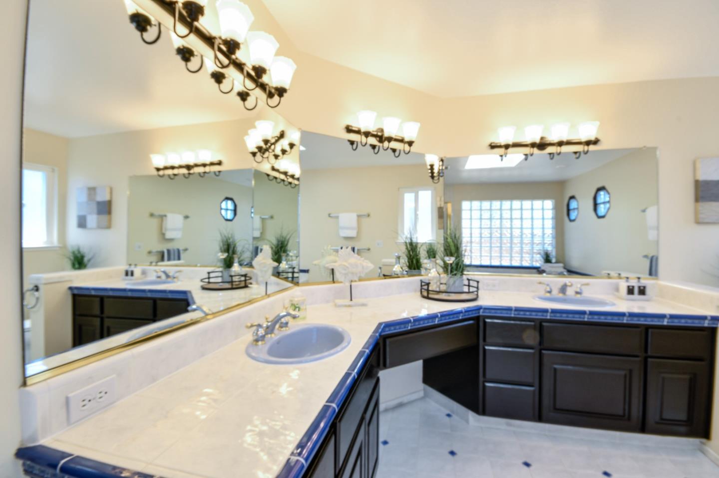 Detail Gallery Image 24 of 35 For 6463 Little Falls Dr, San Jose,  CA 95120 - 3 Beds | 2 Baths