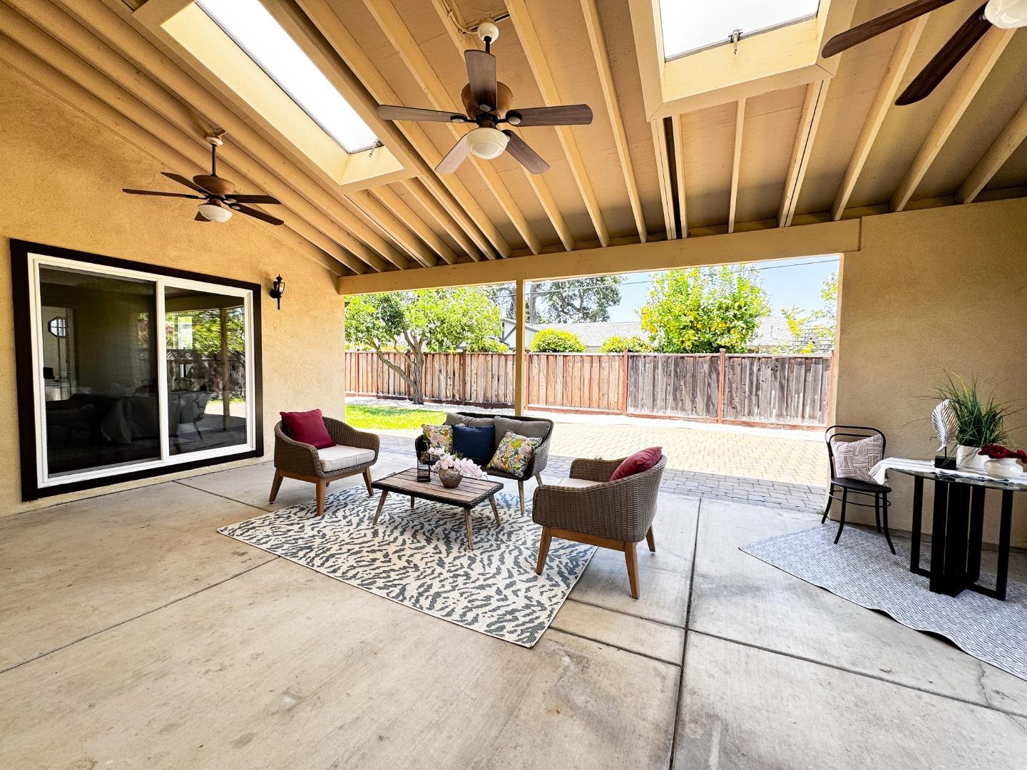 Detail Gallery Image 29 of 35 For 6463 Little Falls Dr, San Jose,  CA 95120 - 3 Beds | 2 Baths