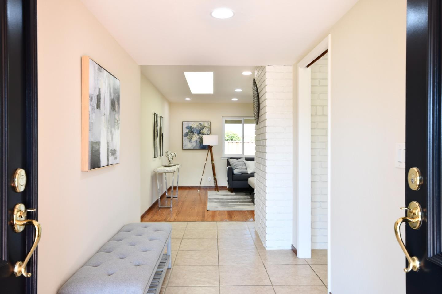 Detail Gallery Image 3 of 35 For 6463 Little Falls Dr, San Jose,  CA 95120 - 3 Beds | 2 Baths