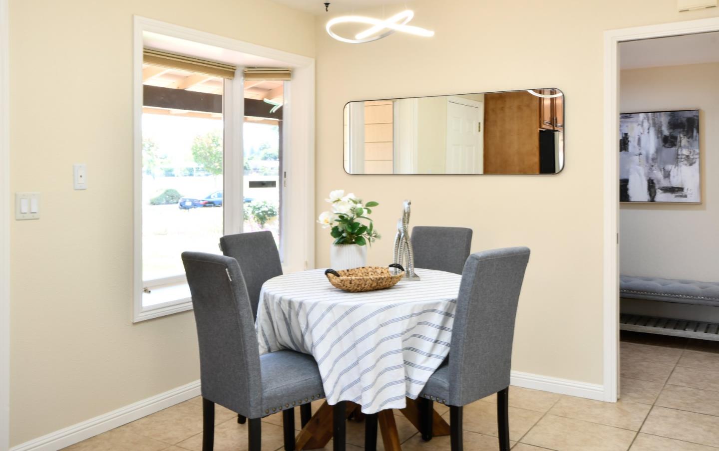 Detail Gallery Image 8 of 35 For 6463 Little Falls Dr, San Jose,  CA 95120 - 3 Beds | 2 Baths