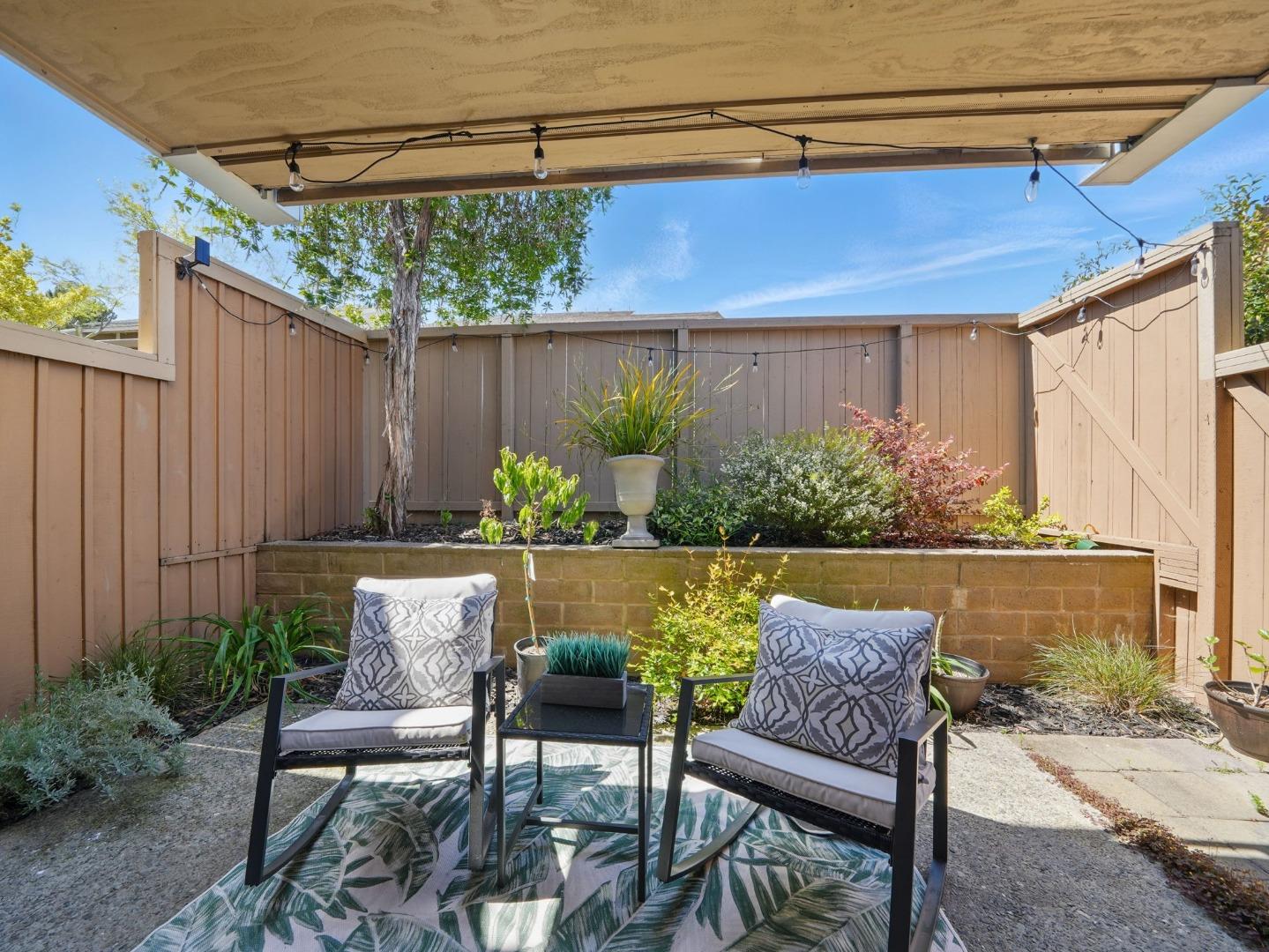 Detail Gallery Image 22 of 34 For 1685 Bayridge Way #210,  San Mateo,  CA 94402 - 2 Beds | 2 Baths
