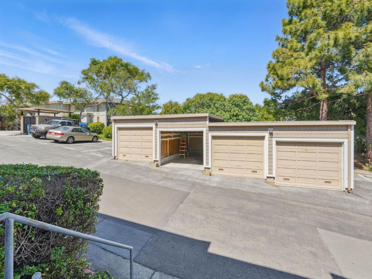 Detail Gallery Image 27 of 34 For 1685 Bayridge Way #210,  San Mateo,  CA 94402 - 2 Beds | 2 Baths