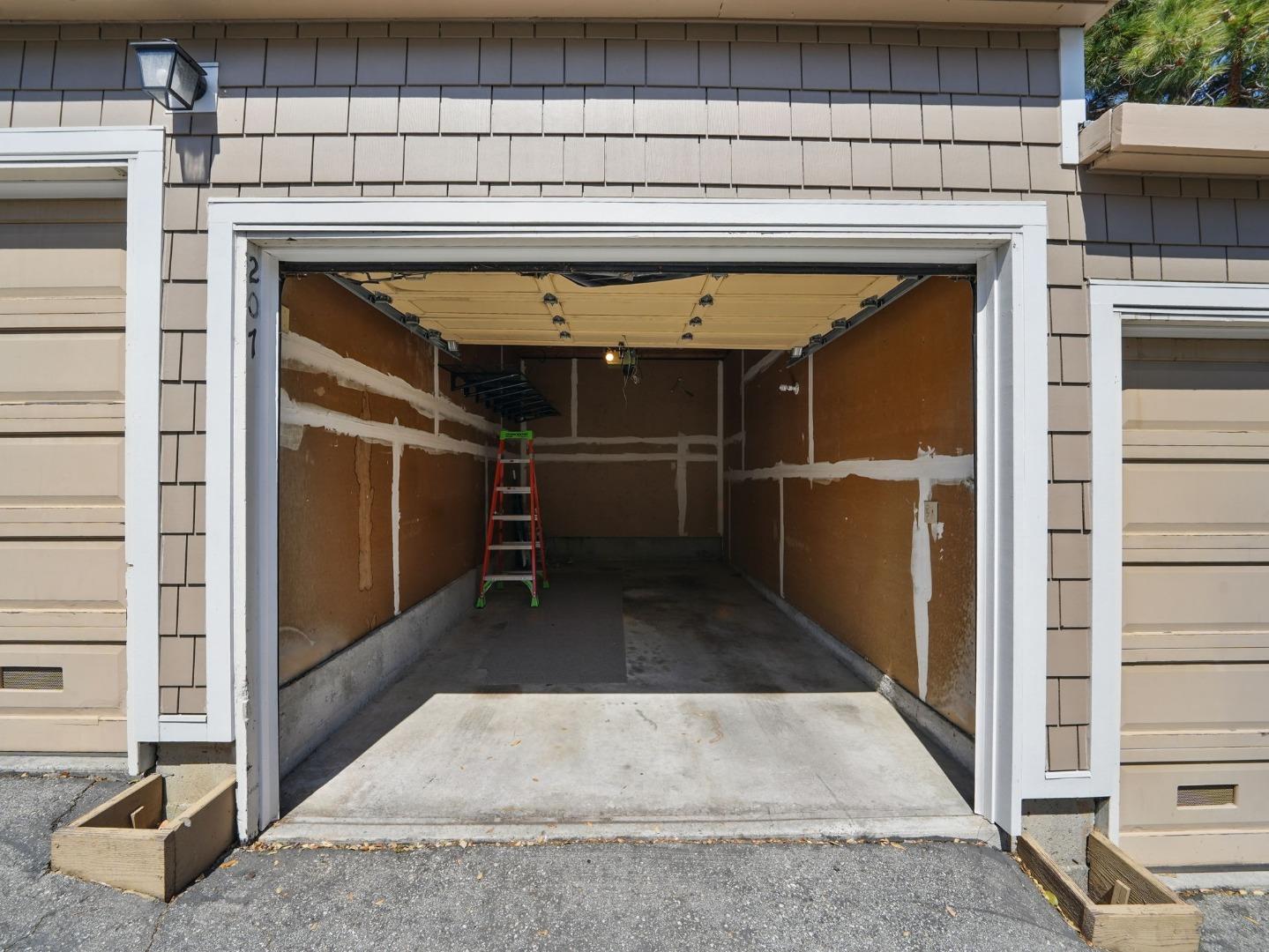 Detail Gallery Image 28 of 34 For 1685 Bayridge Way #210,  San Mateo,  CA 94402 - 2 Beds | 2 Baths