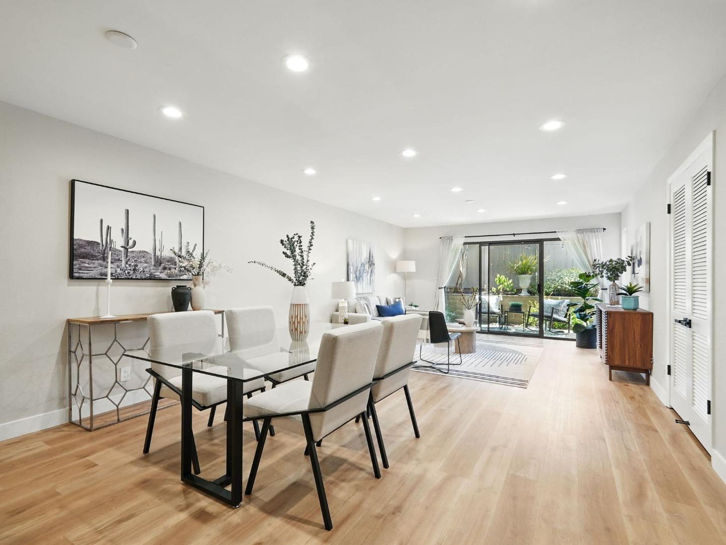 Detail Gallery Image 7 of 34 For 1685 Bayridge Way #210,  San Mateo,  CA 94402 - 2 Beds | 2 Baths