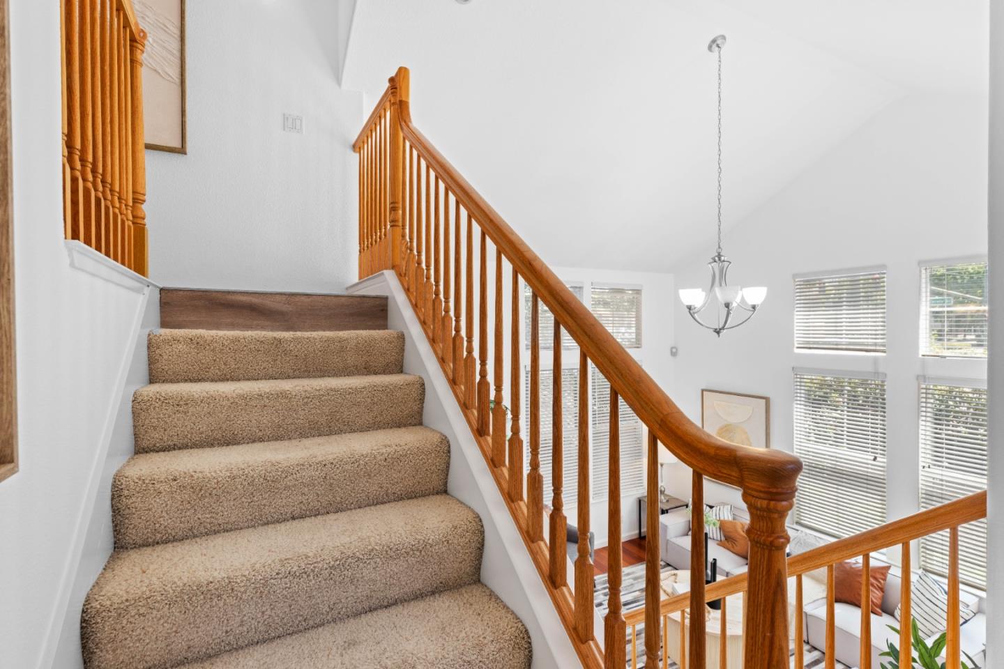 Detail Gallery Image 13 of 36 For 298 S Rengstorff Ave, Mountain View,  CA 94040 - 3 Beds | 2/1 Baths