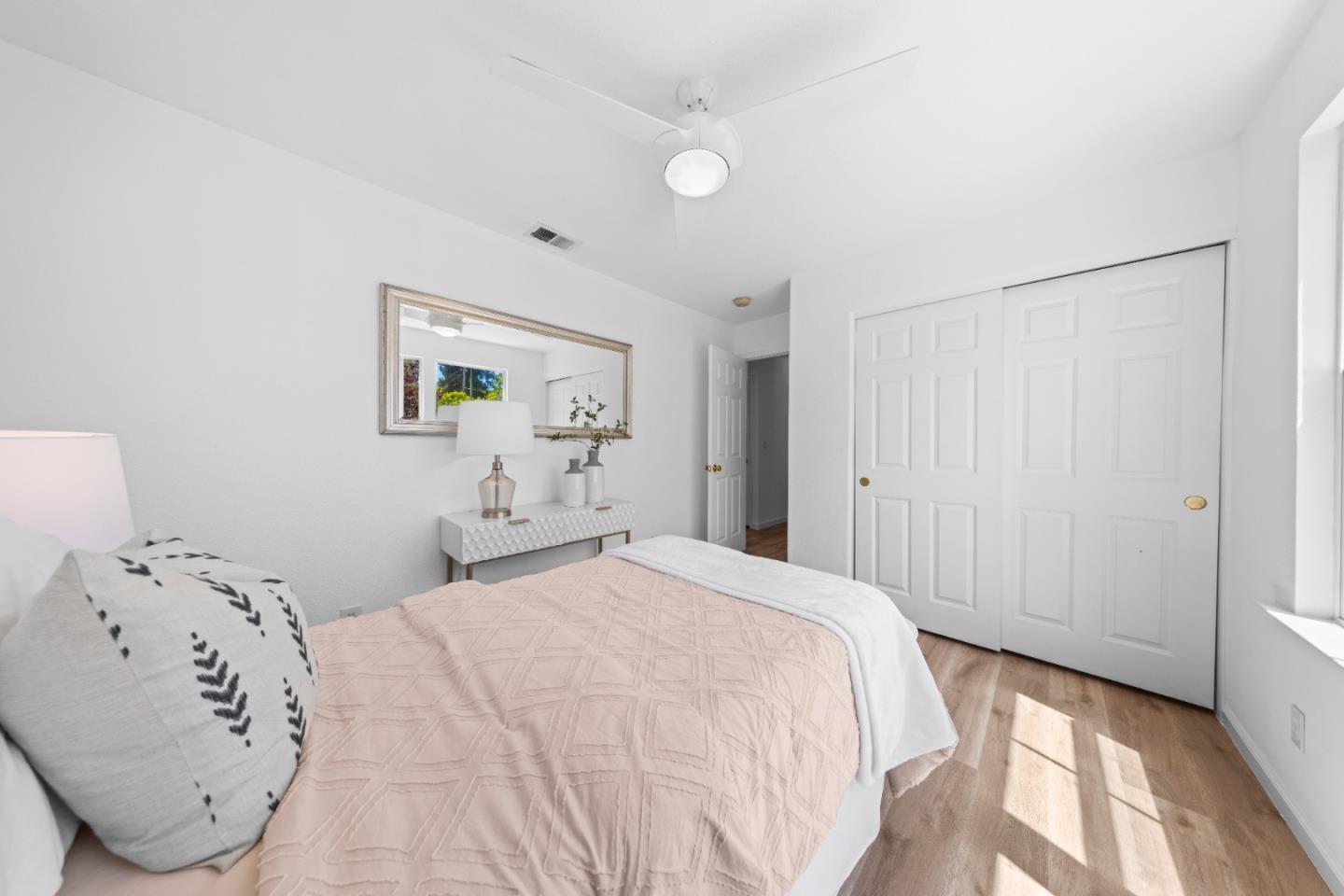 Detail Gallery Image 20 of 36 For 298 S Rengstorff Ave, Mountain View,  CA 94040 - 3 Beds | 2/1 Baths