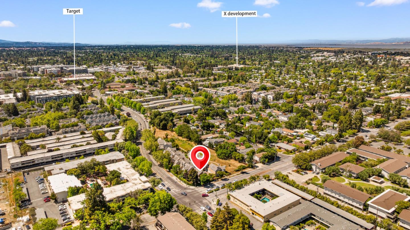 Detail Gallery Image 35 of 36 For 298 S Rengstorff Ave, Mountain View,  CA 94040 - 3 Beds | 2/1 Baths