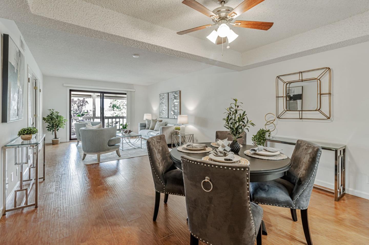 Detail Gallery Image 15 of 31 For 5277 Cribari Corner, San Jose,  CA 95135 - 2 Beds | 2 Baths