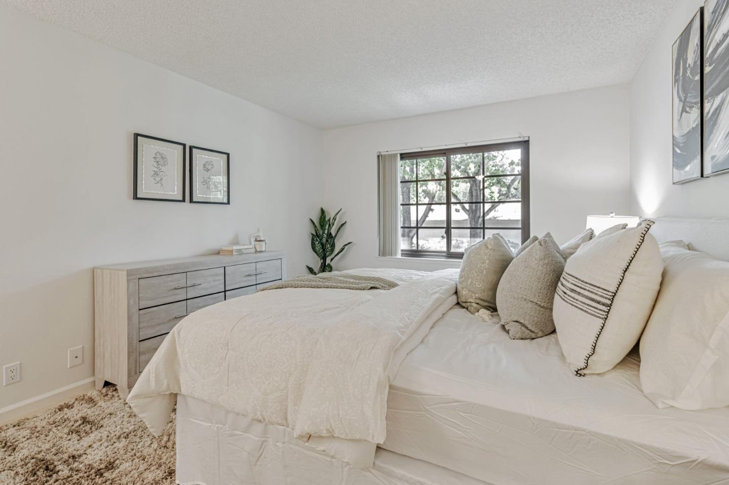 Detail Gallery Image 22 of 31 For 5277 Cribari Corner, San Jose,  CA 95135 - 2 Beds | 2 Baths