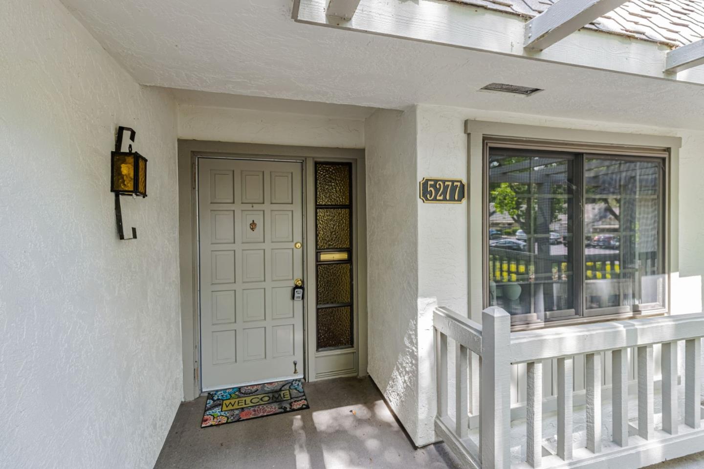 Detail Gallery Image 3 of 31 For 5277 Cribari Corner, San Jose,  CA 95135 - 2 Beds | 2 Baths