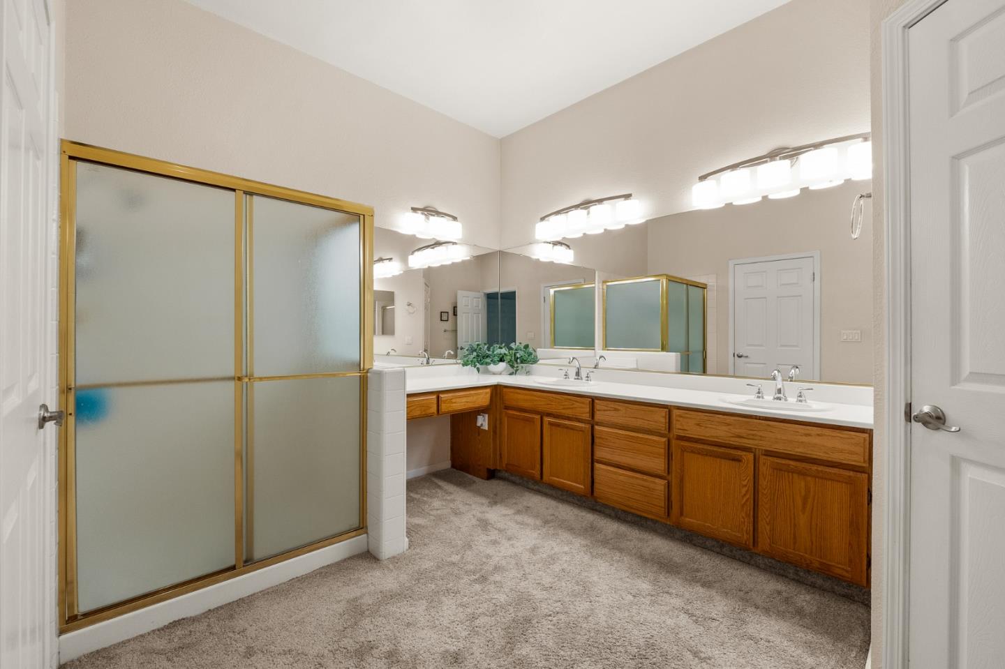 Detail Gallery Image 20 of 32 For 8631 American Oak Dr, San Jose,  CA 95135 - 2 Beds | 2/1 Baths