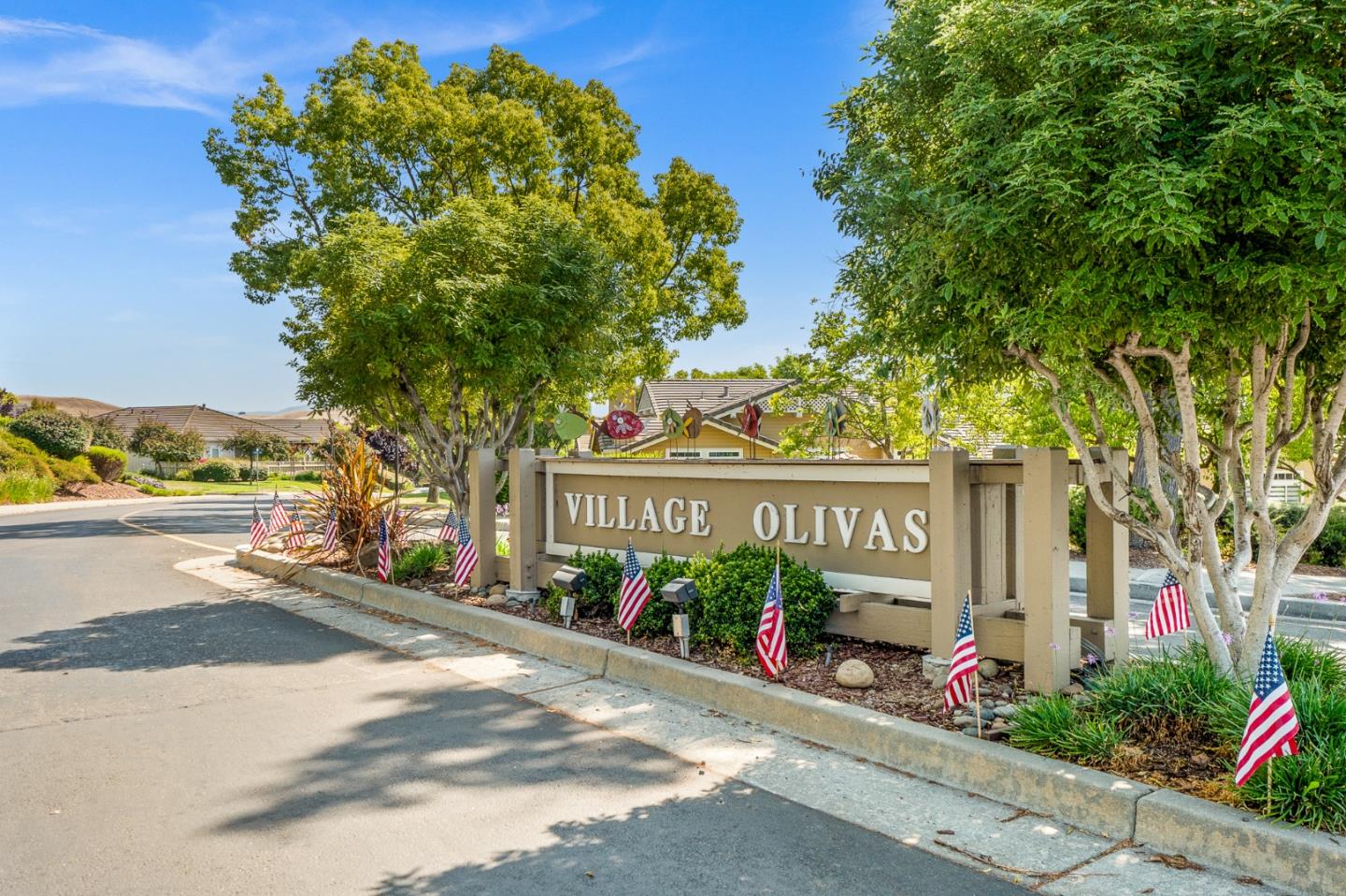 Detail Gallery Image 31 of 32 For 8631 American Oak Dr, San Jose,  CA 95135 - 2 Beds | 2/1 Baths