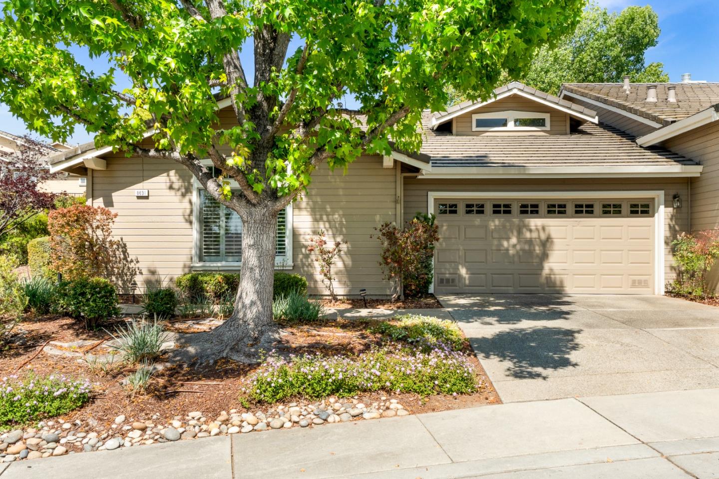Detail Gallery Image 32 of 32 For 8631 American Oak Dr, San Jose,  CA 95135 - 2 Beds | 2/1 Baths