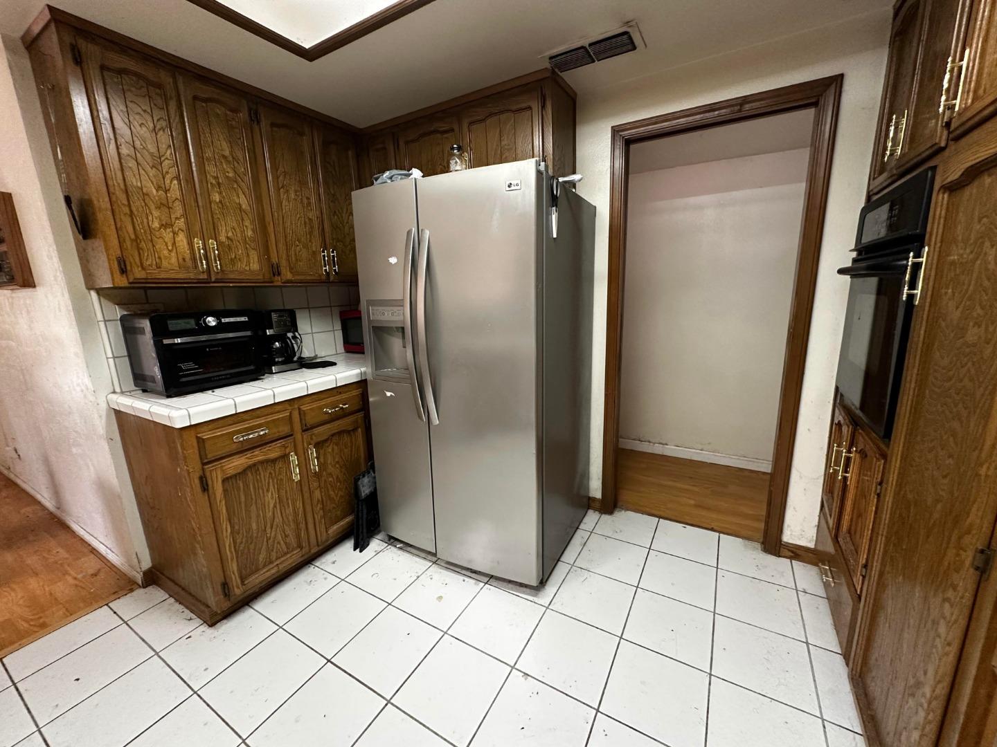 Detail Gallery Image 13 of 17 For 1547 W Fir Ave, Fresno,  CA 93711 - 3 Beds | 2 Baths