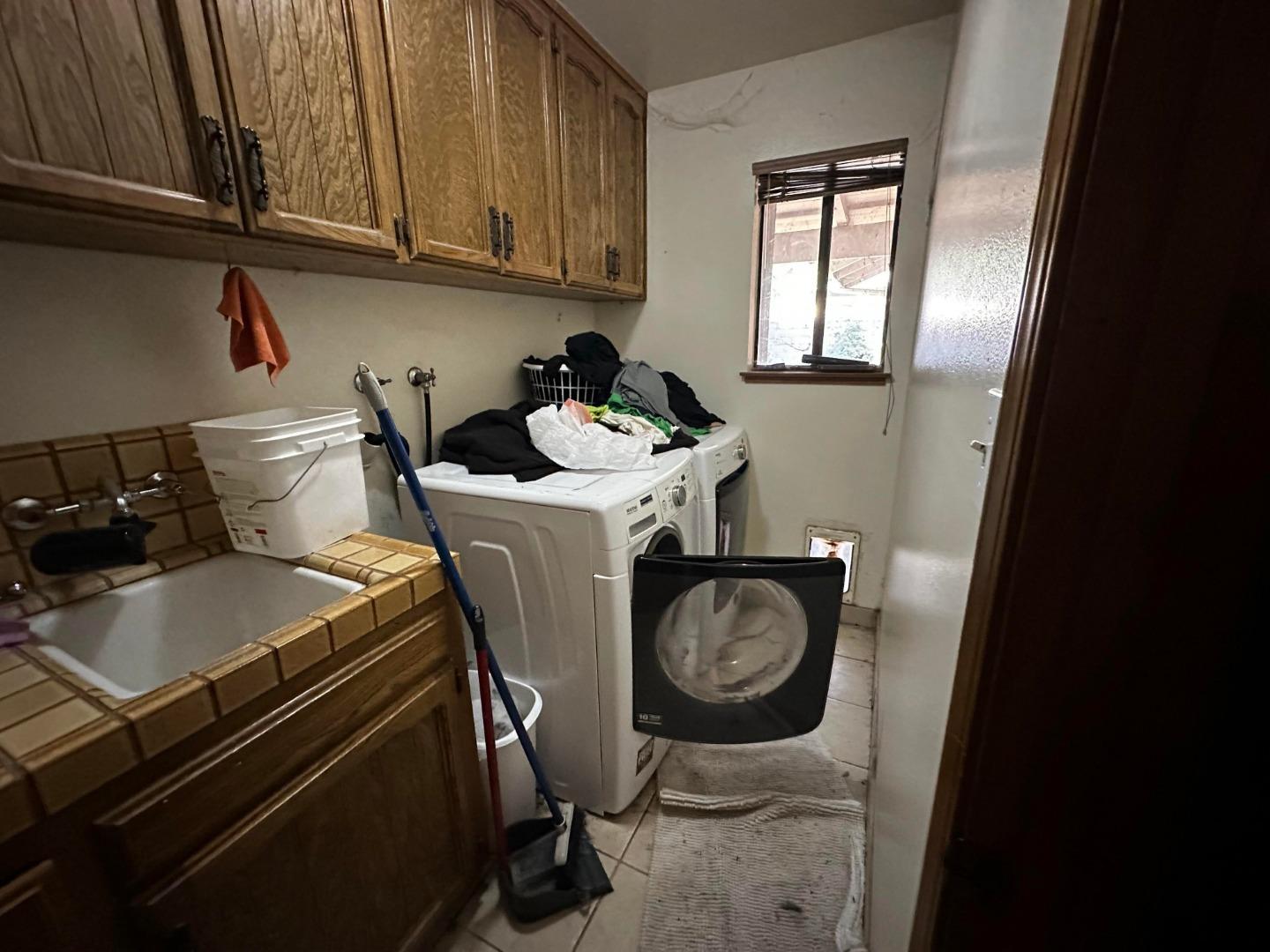 Detail Gallery Image 15 of 17 For 1547 W Fir Ave, Fresno,  CA 93711 - 3 Beds | 2 Baths