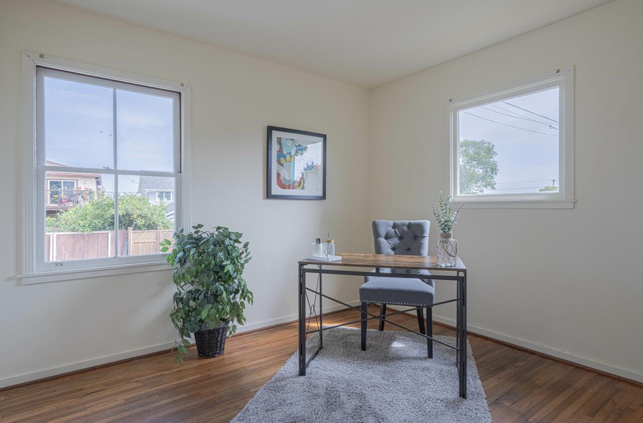 Detail Gallery Image 23 of 34 For 230 Gibson Ave, Pacific Grove,  CA 93950 - 2 Beds | 1 Baths