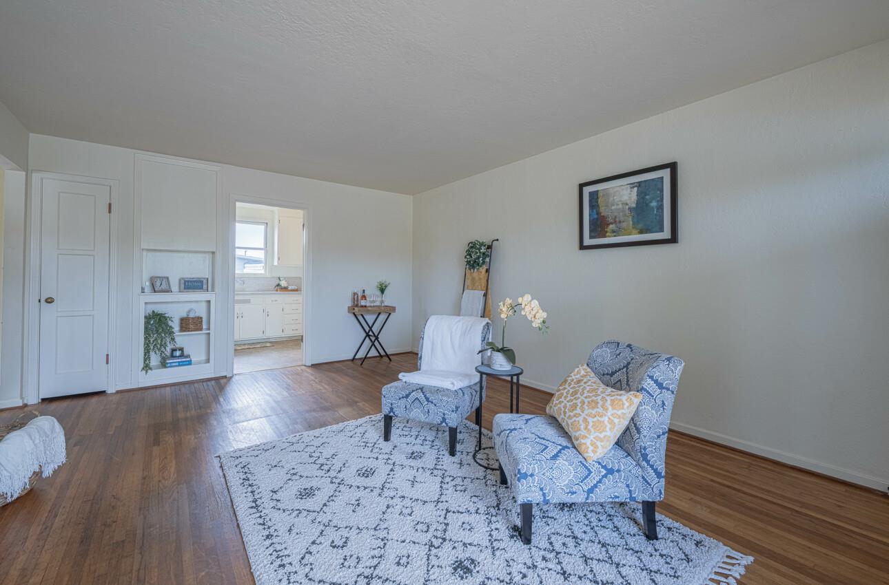 Detail Gallery Image 8 of 34 For 230 Gibson Ave, Pacific Grove,  CA 93950 - 2 Beds | 1 Baths