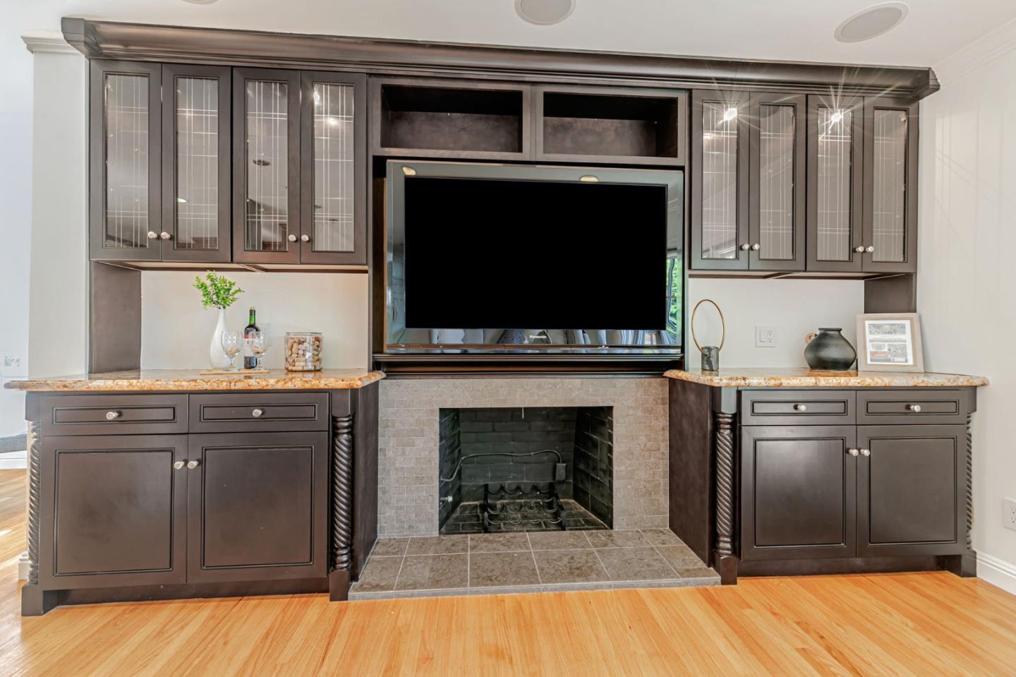 Detail Gallery Image 14 of 47 For 2153 Pruneridge Ave, Santa Clara,  CA 95050 - 3 Beds | 2 Baths