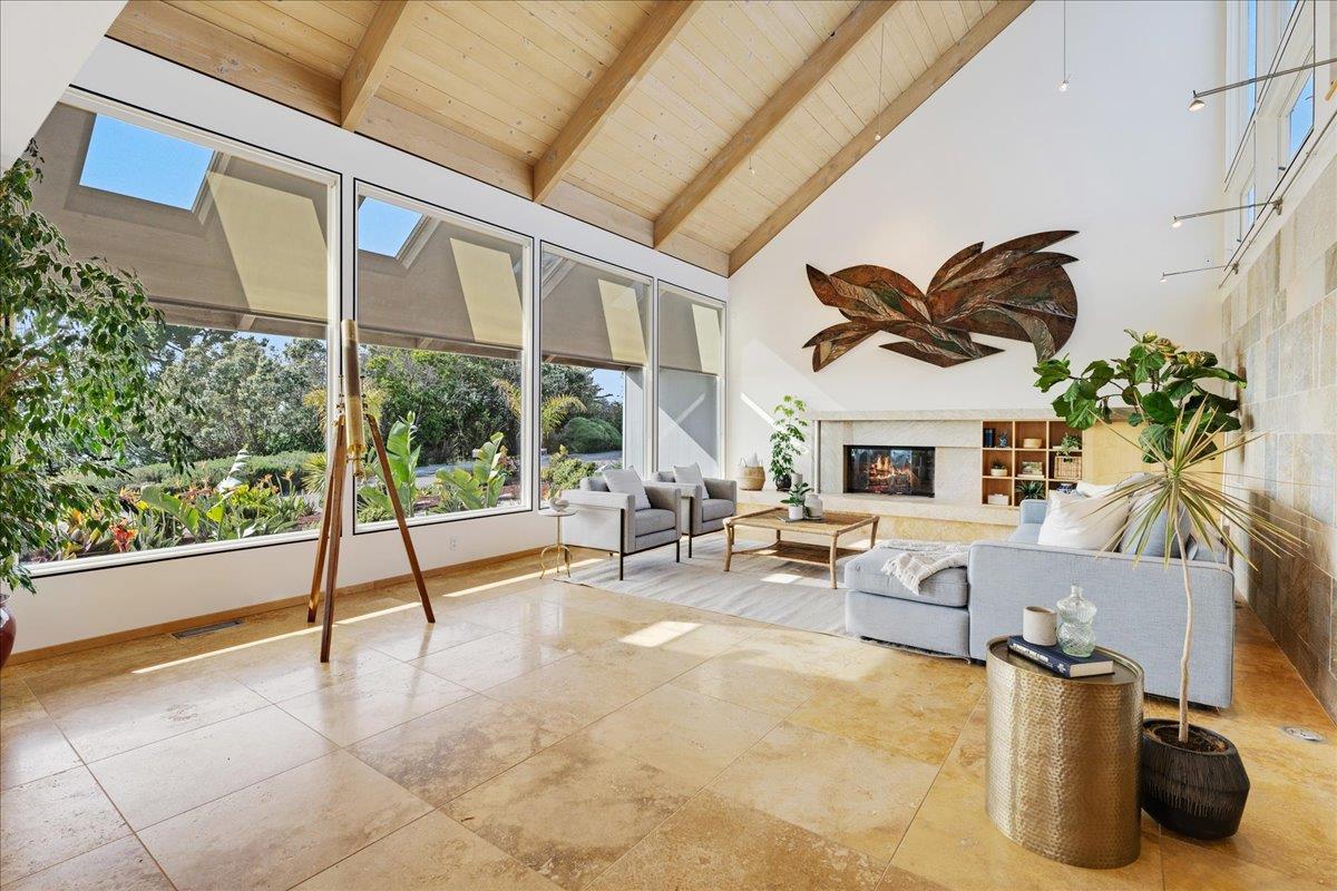 Detail Gallery Image 18 of 87 For 405 Heather Point Ln, Watsonville,  CA 95076 - 3 Beds | 2/1 Baths