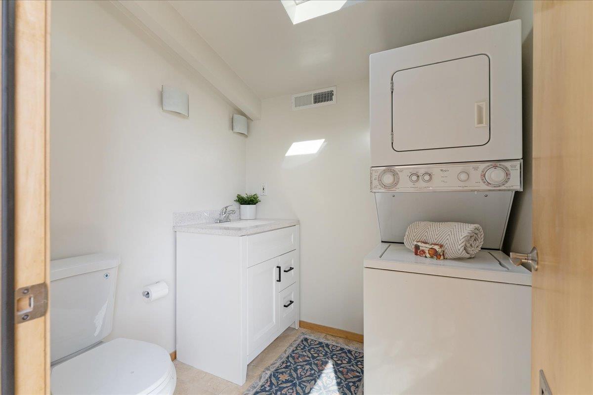 Detail Gallery Image 70 of 87 For 405 Heather Point Ln, Watsonville,  CA 95076 - 3 Beds | 2/1 Baths