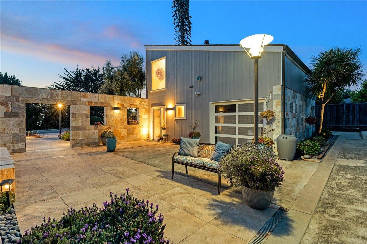 Detail Gallery Image 9 of 87 For 405 Heather Point Ln, Watsonville,  CA 95076 - 3 Beds | 2/1 Baths