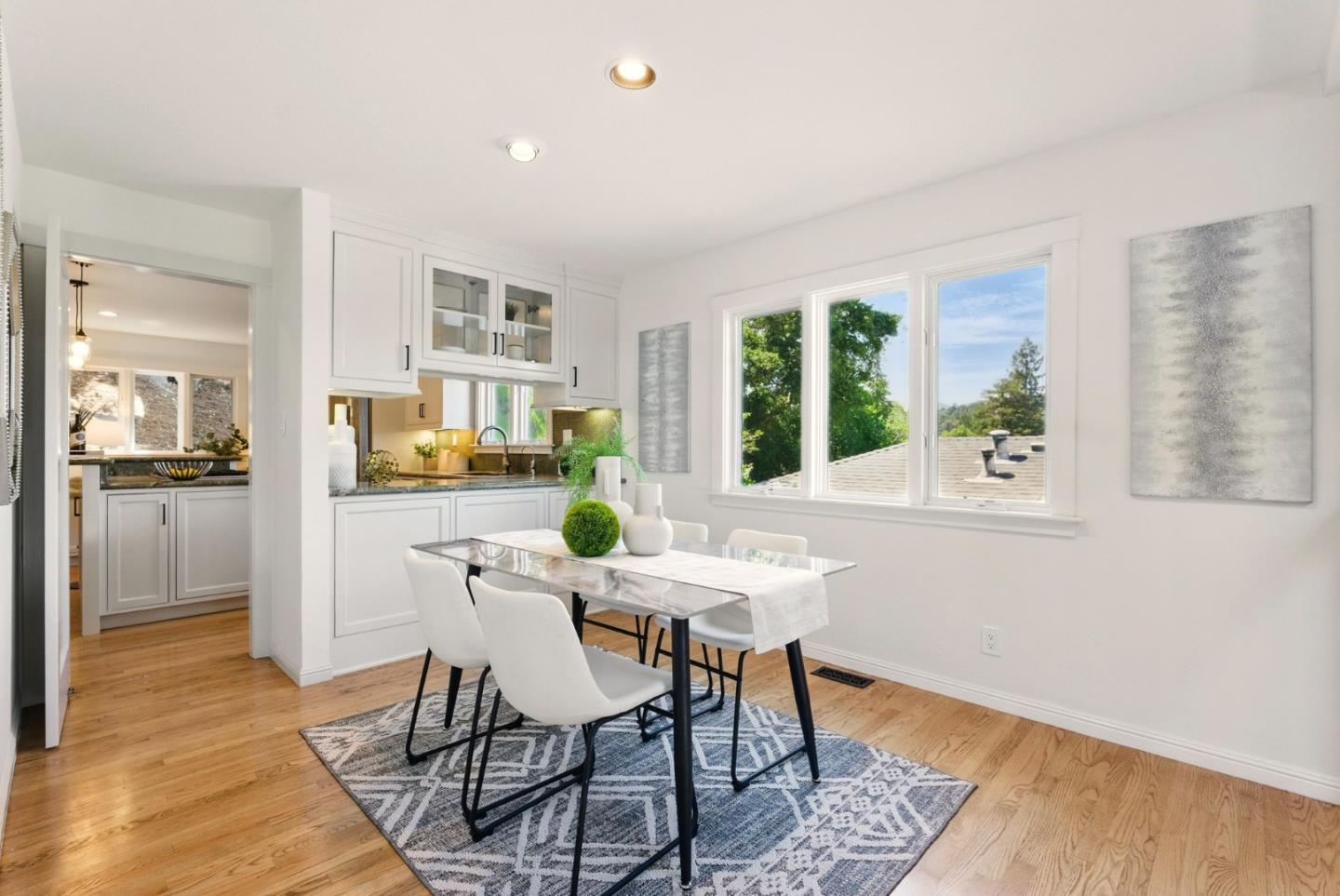 Detail Gallery Image 13 of 51 For 47 Pine Ave, San Carlos,  CA 94070 - 3 Beds | 2/1 Baths