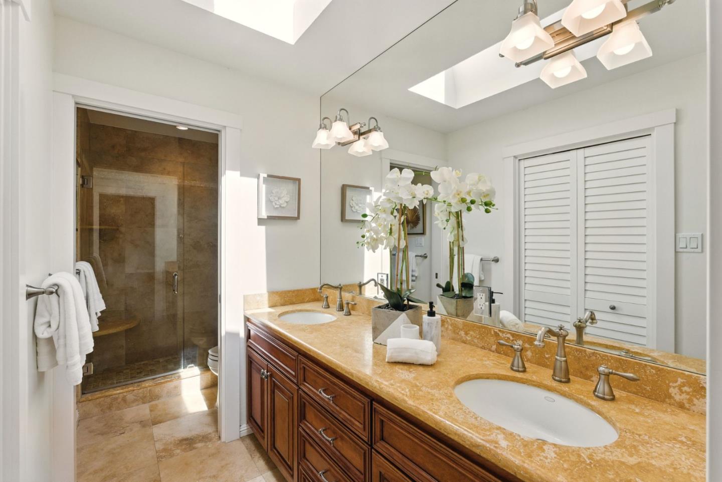 Detail Gallery Image 28 of 51 For 47 Pine Ave, San Carlos,  CA 94070 - 3 Beds | 2/1 Baths